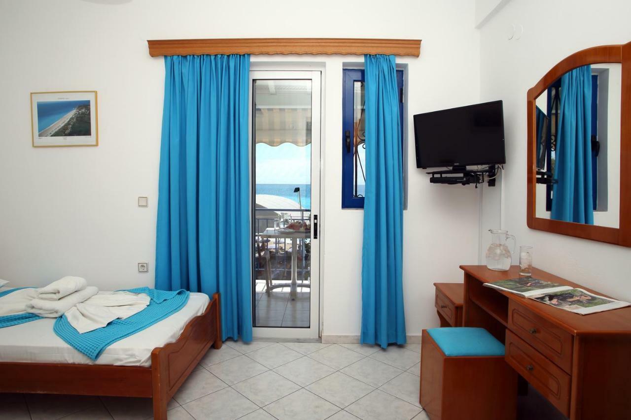 Theocharis Bros - Studios Apartments Áyios Nikítas المظهر الخارجي الصورة
